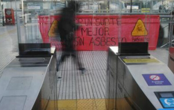 Metrodelegados del subte llevan adelante un nuevo paro en rechazo al asbesto