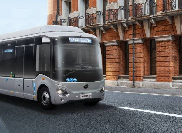 Jorge Macri avanza con un sistema de minibuses eléctricos
