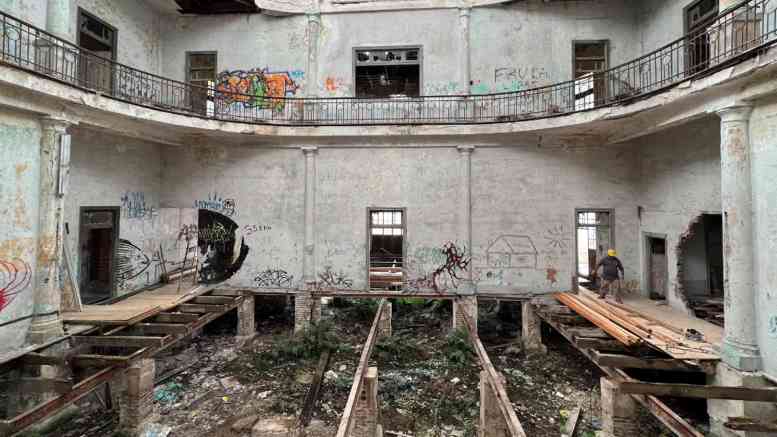 En este momento estás viendo Restauran el único edificioconstruido en 1910 para los festejos de la Revolución de Mayo