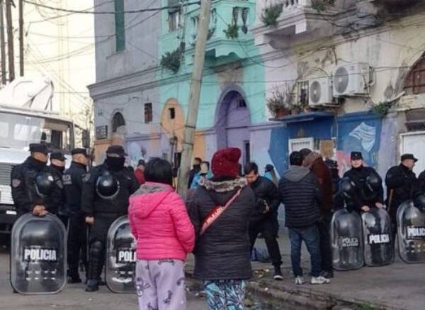 La Justicia de la Ciudad ordenó a Jorge Macri a suspender el desalojo en el barrio de La Boca