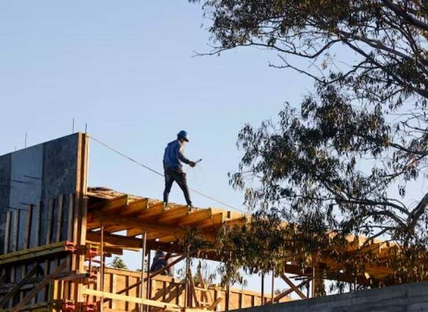 Se suspendieron las construcciones nuevas en zonas residenciales en la Ciudad