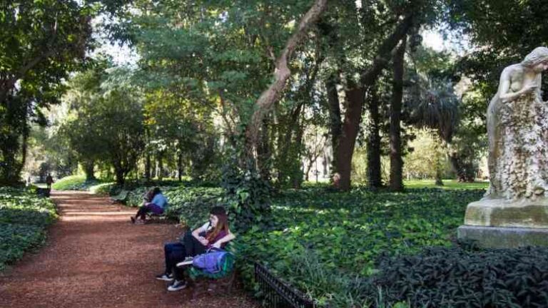 Lee más sobre el artículo El Jardín Botánico de la Ciudad en alerta a 126 años de su inauguración