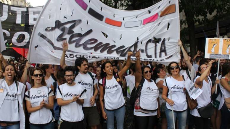 En este momento estás viendo Ademys rechaza la reforma educativa que presentó la Ciudad