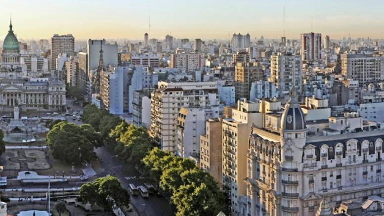 En este momento estás viendo El ex presidente apuntó contra la Bullrich por la reforma del código urbanístico de la Ciudad